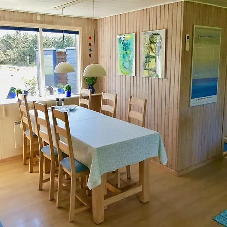 Gudrid - 500m From The Sea By Interhome